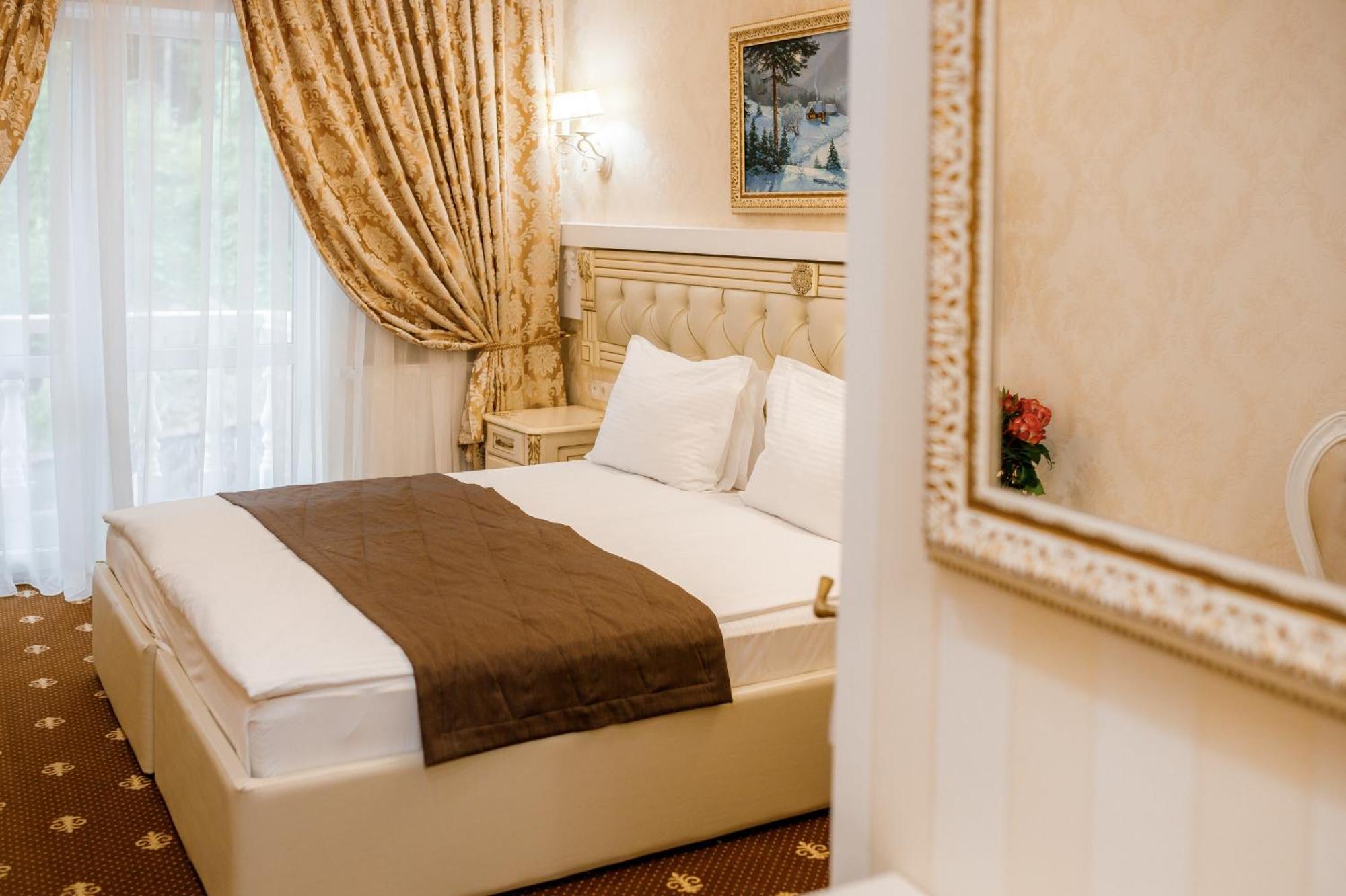 Chevalier Hotel & Spa Μπούκοβελ Εξωτερικό φωτογραφία