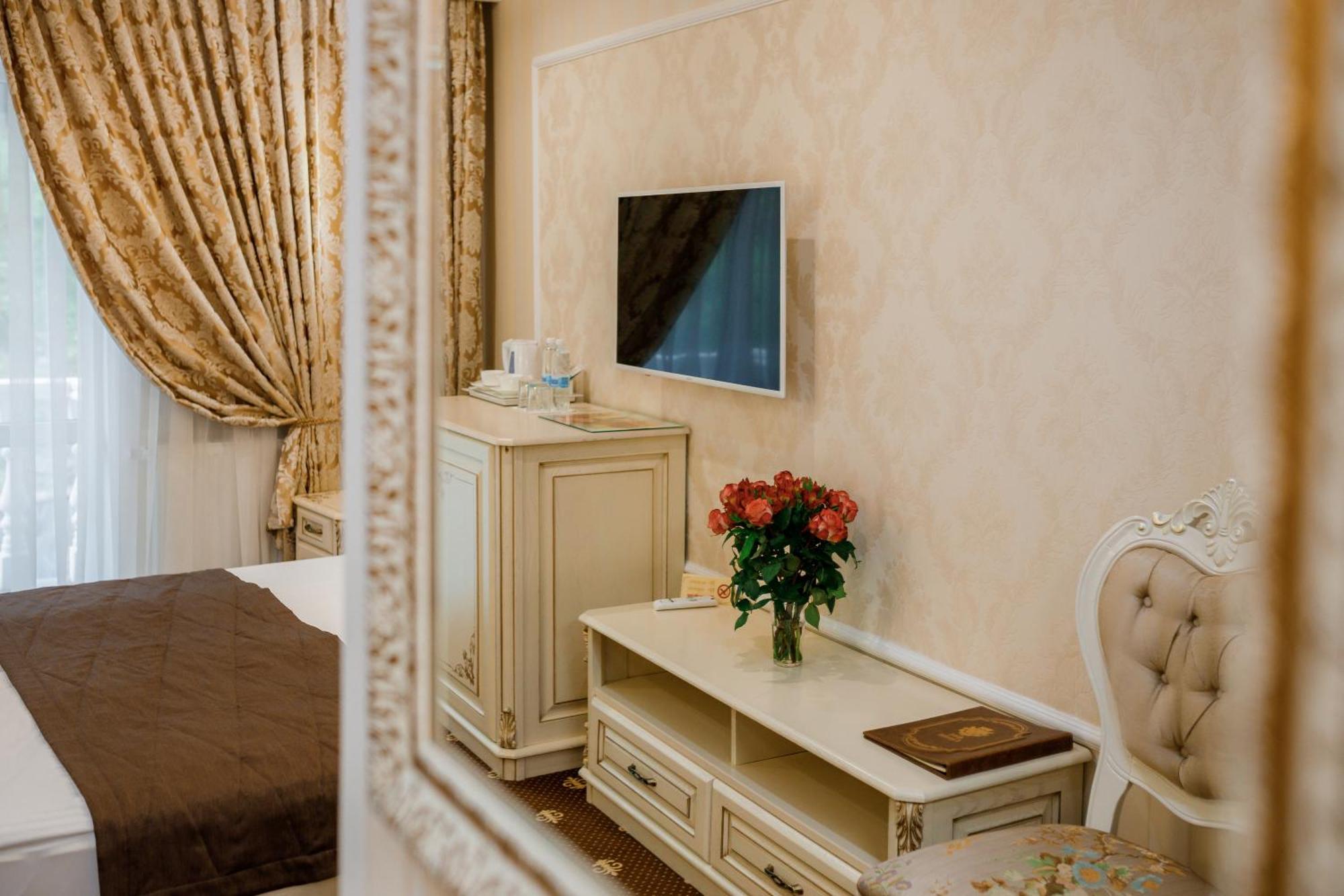 Chevalier Hotel & Spa Μπούκοβελ Εξωτερικό φωτογραφία