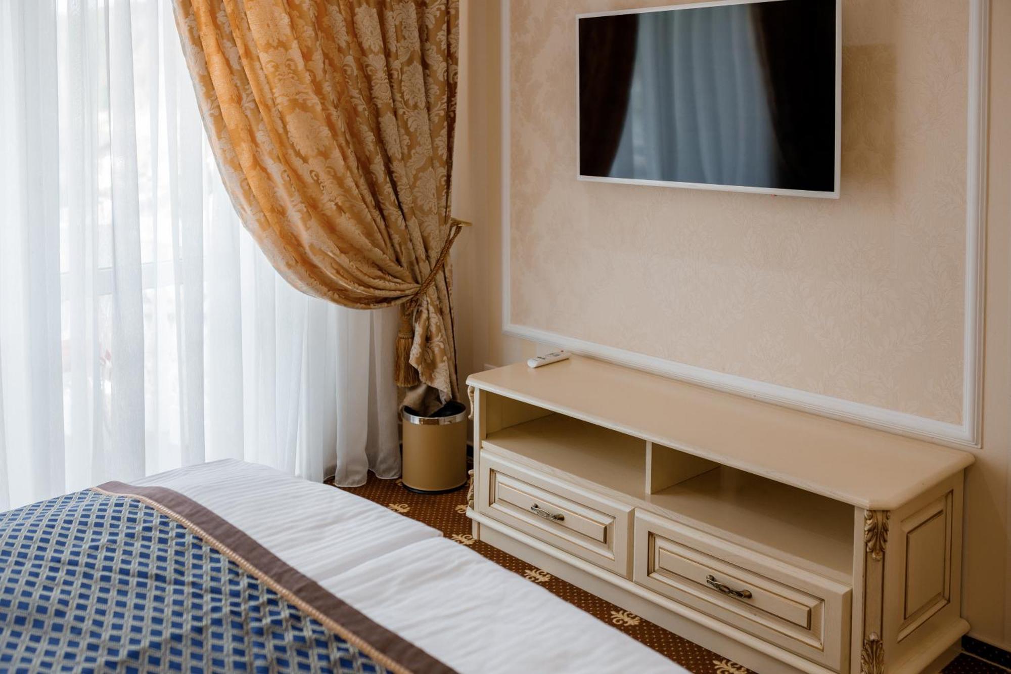 Chevalier Hotel & Spa Μπούκοβελ Εξωτερικό φωτογραφία