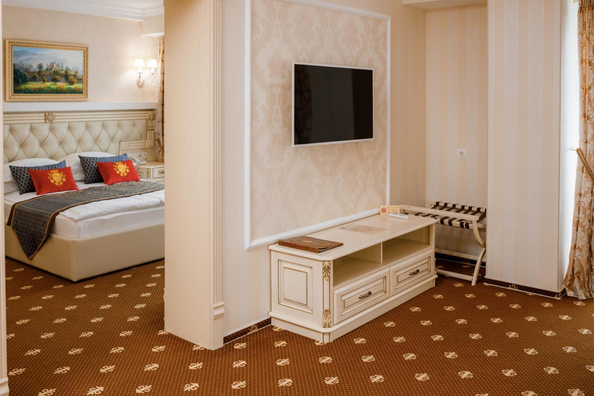 Chevalier Hotel & Spa Μπούκοβελ Εξωτερικό φωτογραφία