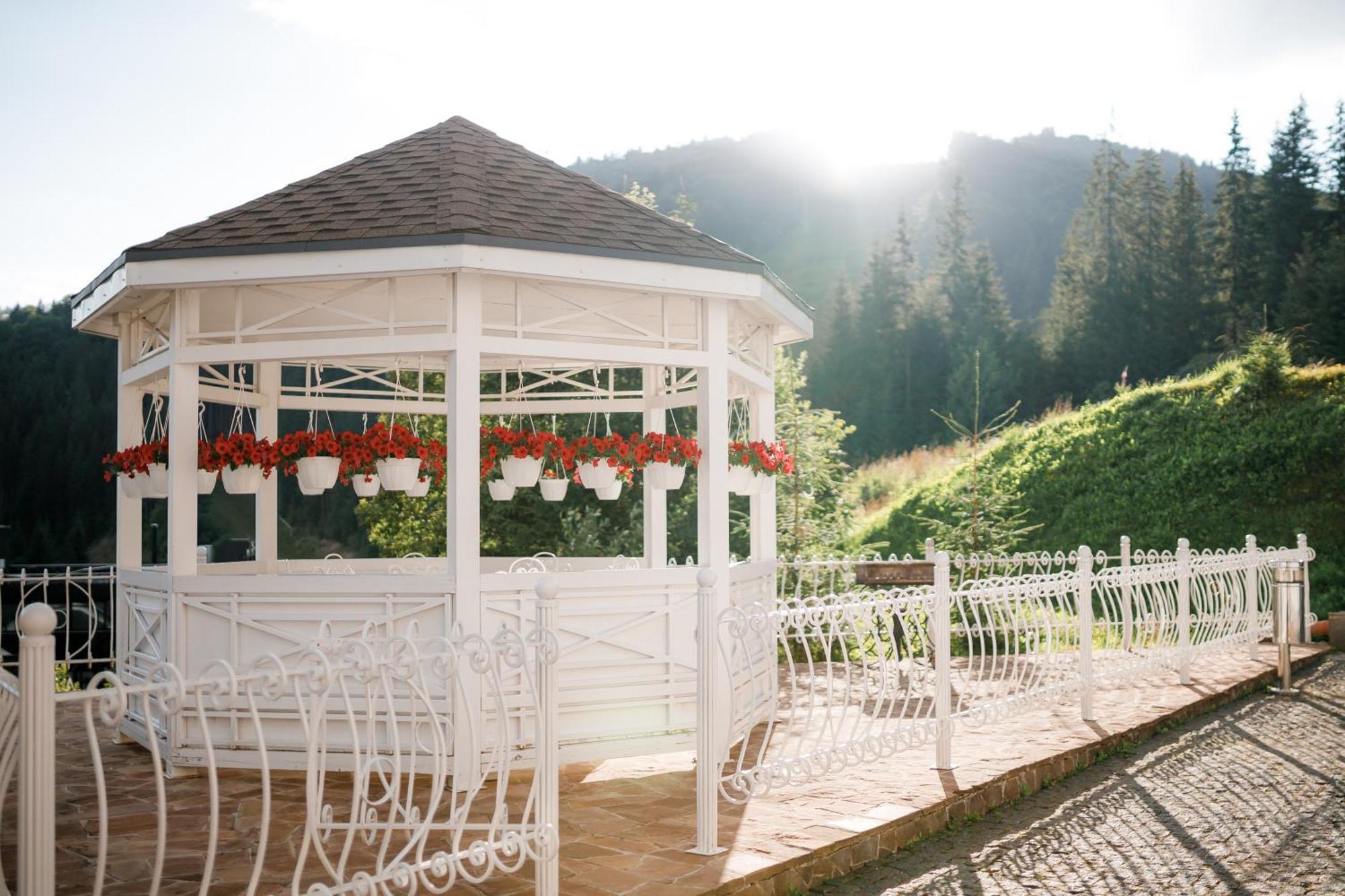 Chevalier Hotel & Spa Μπούκοβελ Εξωτερικό φωτογραφία